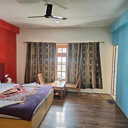 Tsaskan Hotel Leh Ngoại thất bức ảnh